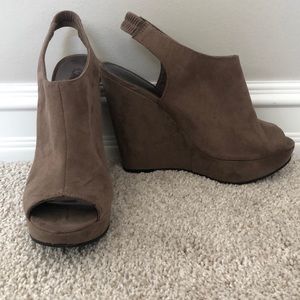 Suede Tan Wedges